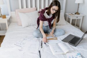 The Best College Courses for Arkansas Homeschool Juniors and Seniors to Take First