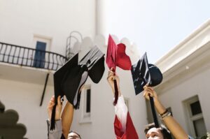 How Arizona Teens Can Graduate High School with 24+ Transferable College Credits Using ESA Funds