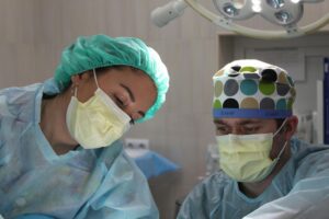 how to become a doctor