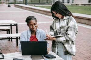 Community College vs Online Gen Ed for Nursing School: Pros and Cons