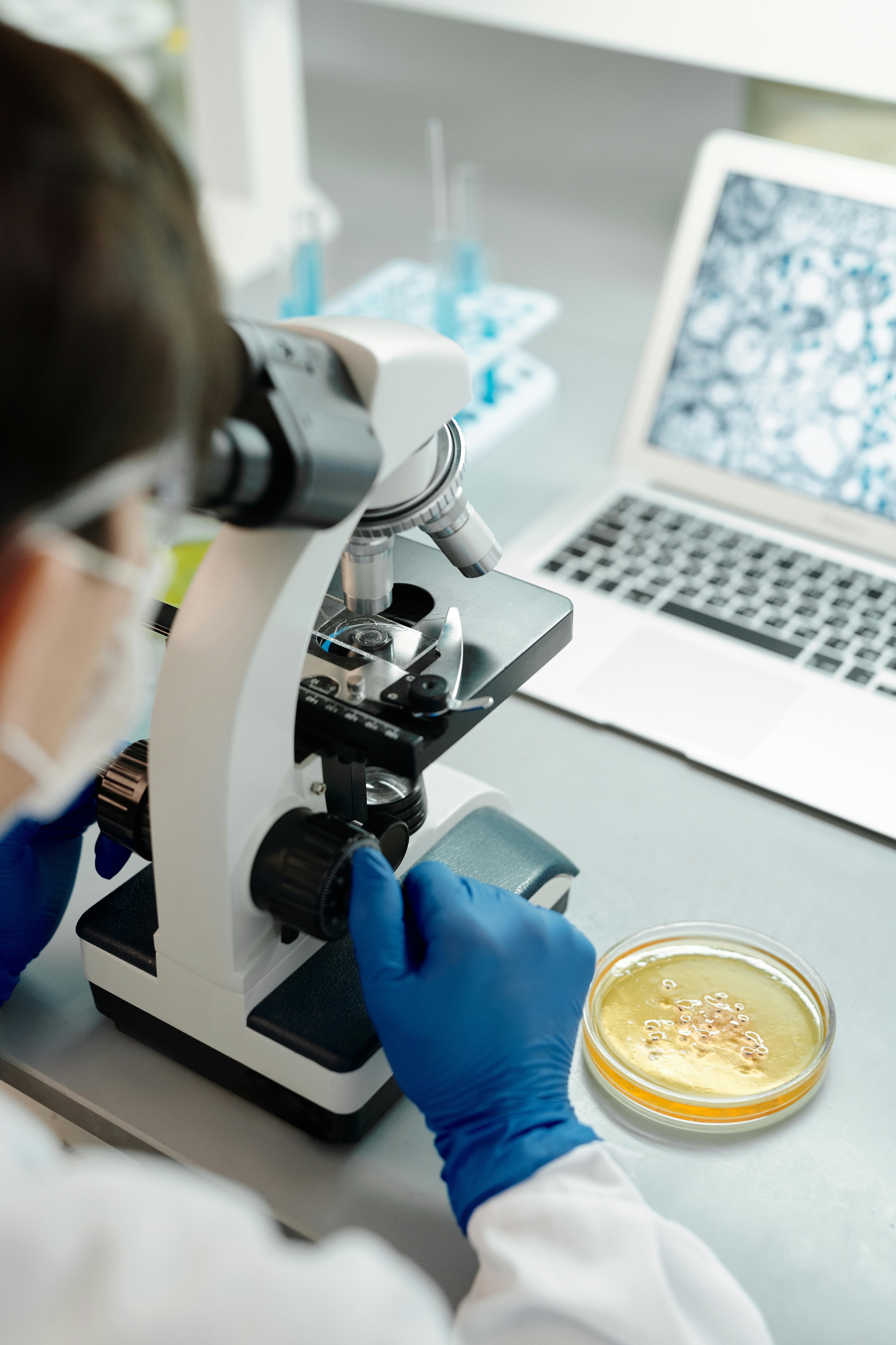 Online Microbiology with Lab for Dental Hygiene Programs