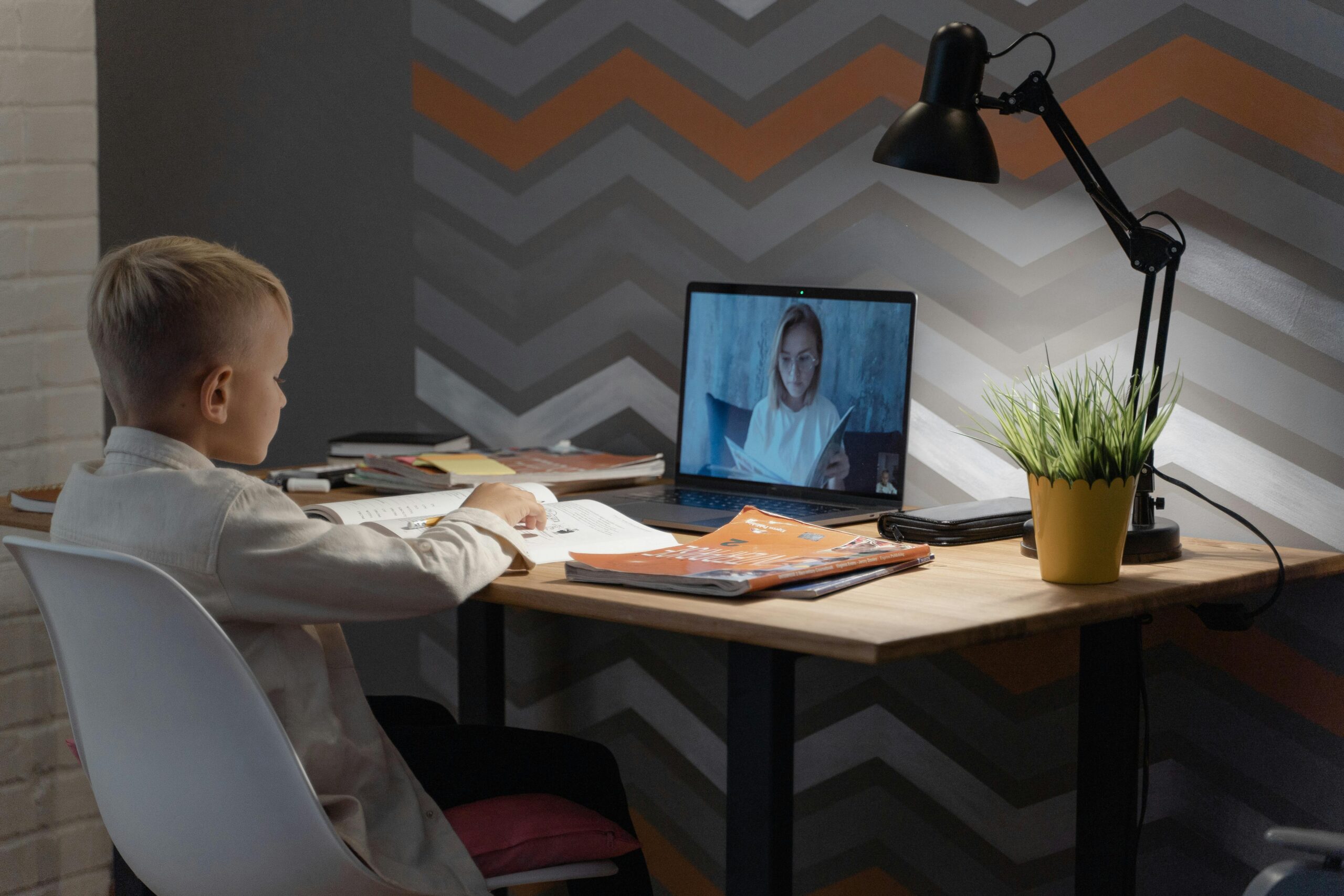 Best Online Gen Ed Courses for Nursing Applicants