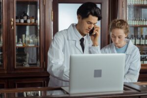 Pharmacist Salary & Job Outlook