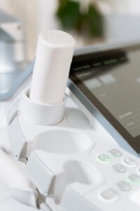 Sonography vs. Rad Tech: Prerequisites & Career Compared