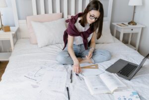 The Best College Courses for Arkansas Homeschool Juniors and Seniors to Take First